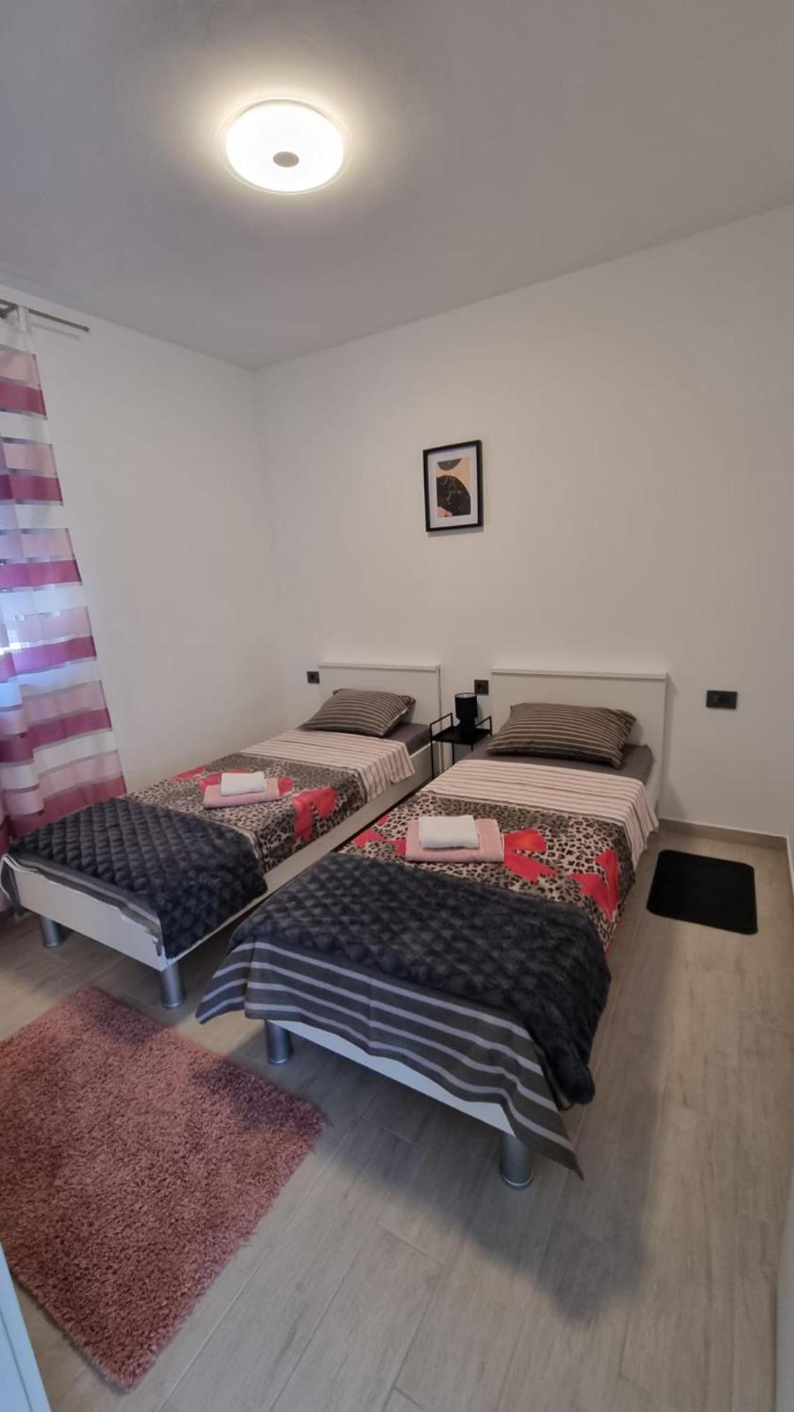 Gabi Apartamento Grebaštica Exterior foto